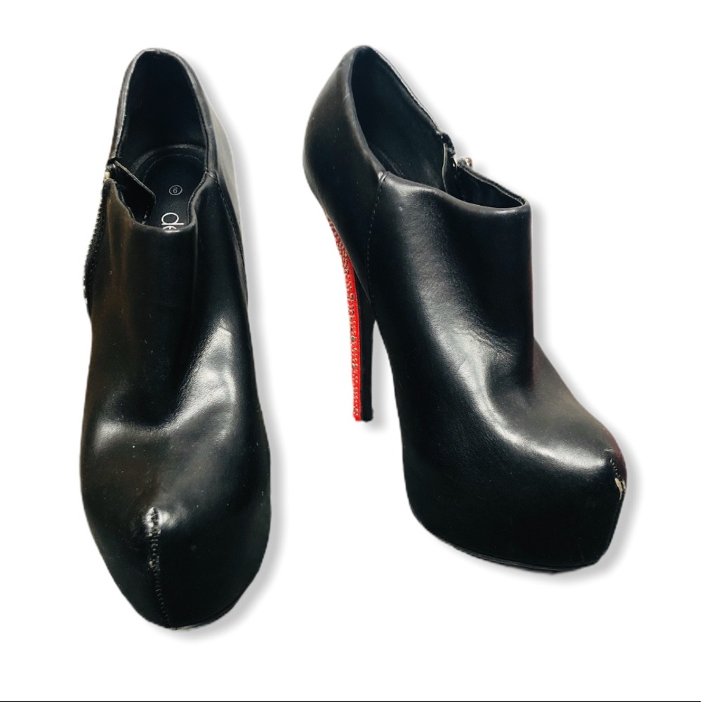 Hot Deb Stiletto Platform Booties Sz 6